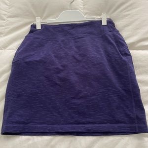 Duluth Trading Co. NoGA Stretch Classic Skort - S